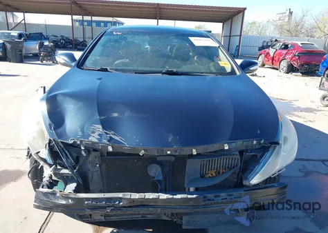 2013 Hyundai Sonata Limited 2.0T z USA, uszkodzony, nr VIN 5NPEC4AB9DH644481